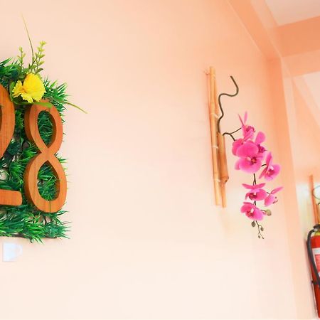 Alona Studios Apartment Hotel بنغلاو المظهر الخارجي الصورة