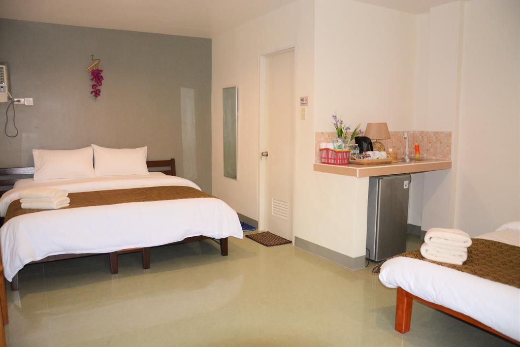 Alona Studios Apartment Hotel بنغلاو المظهر الخارجي الصورة