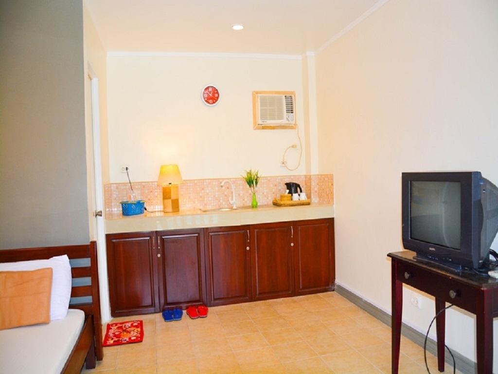 Alona Studios Apartment Hotel بنغلاو المظهر الخارجي الصورة